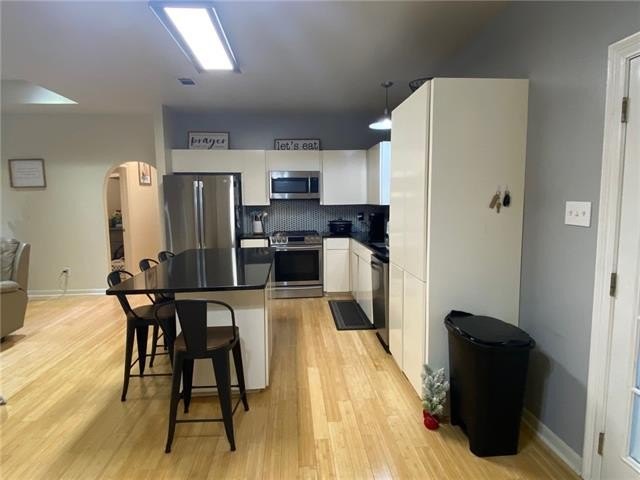 Listing photo 5